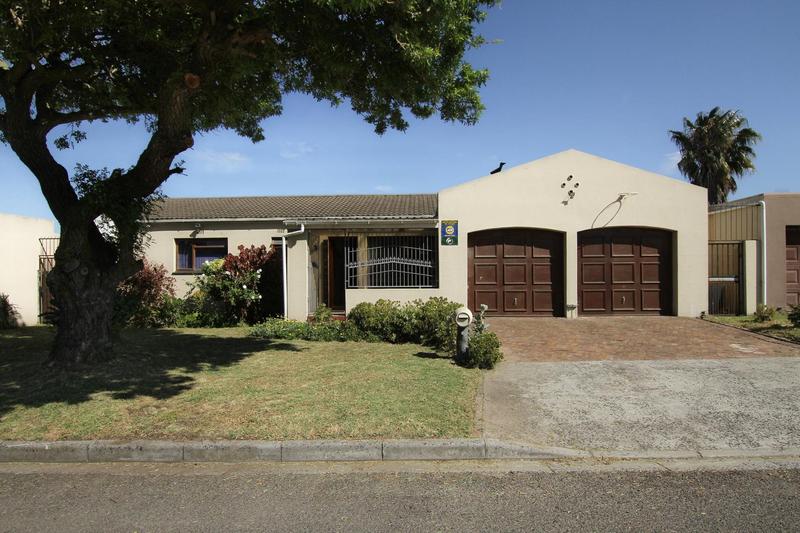 3 Bedroom Property for Sale in Shirley Park Western Cape